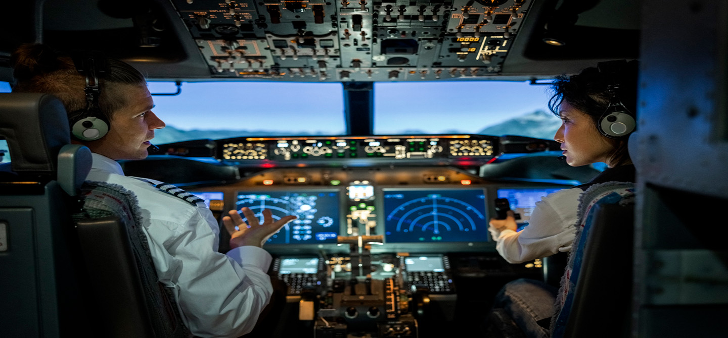 Can Pilots or flight attendants go to Canada with a criminal record?