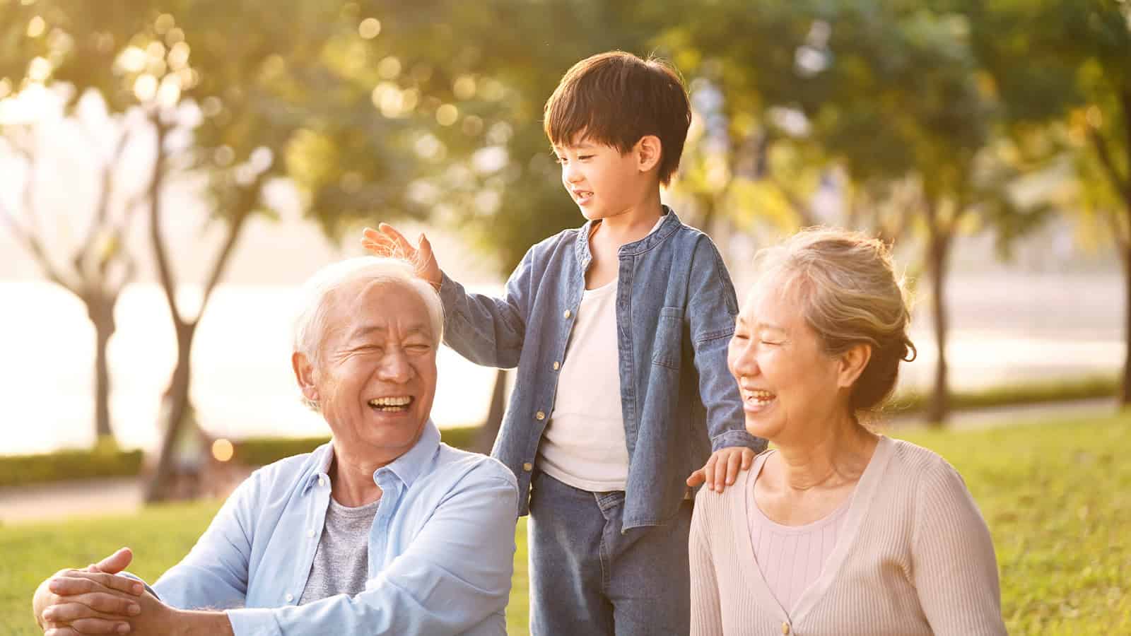 Canada Pauses New Parents and Grandparents Sponsorship Applications: What Families Should Do Next