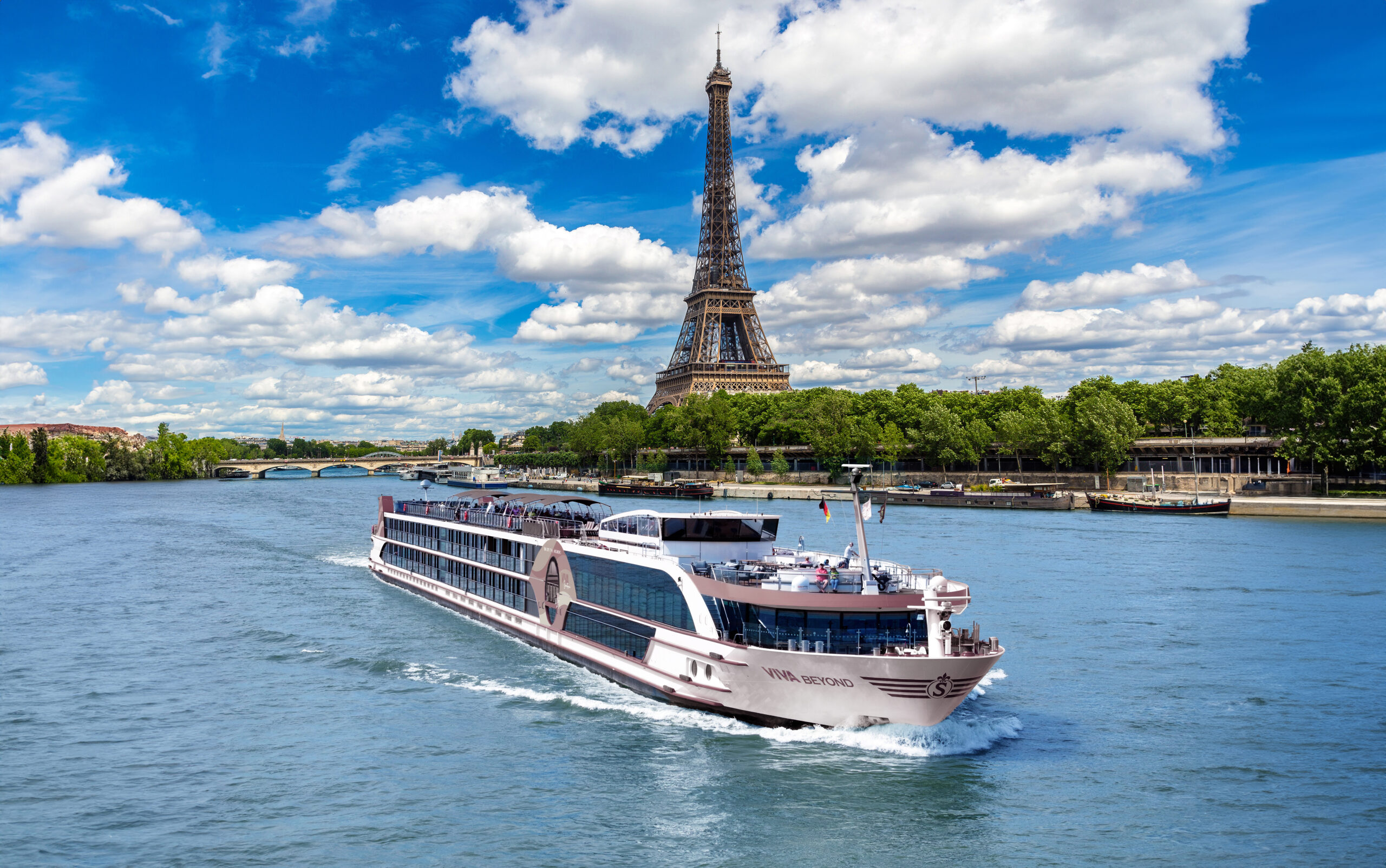 Discover France Along the Seine with VIVA Boutique
