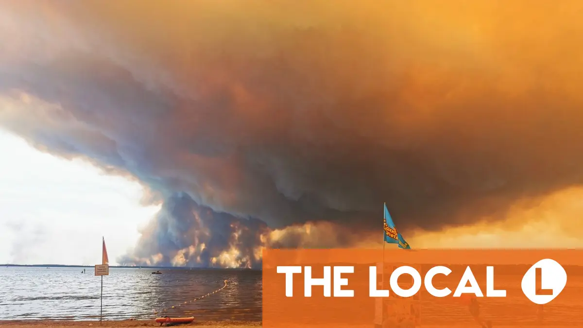 Military plane deployed and 197,000 evacuated as wildfire nears Bordeaux