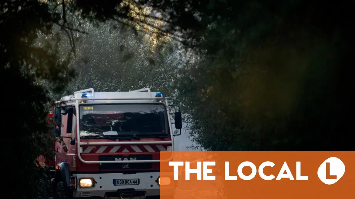 Two French firefighters die while battling blaze near Bordeaux airport