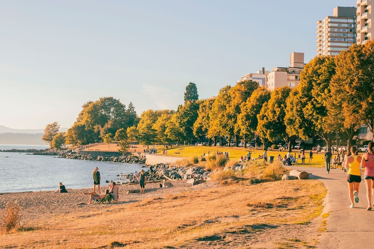 Canada invites French-speaking Express Entry candidates to apply for PR