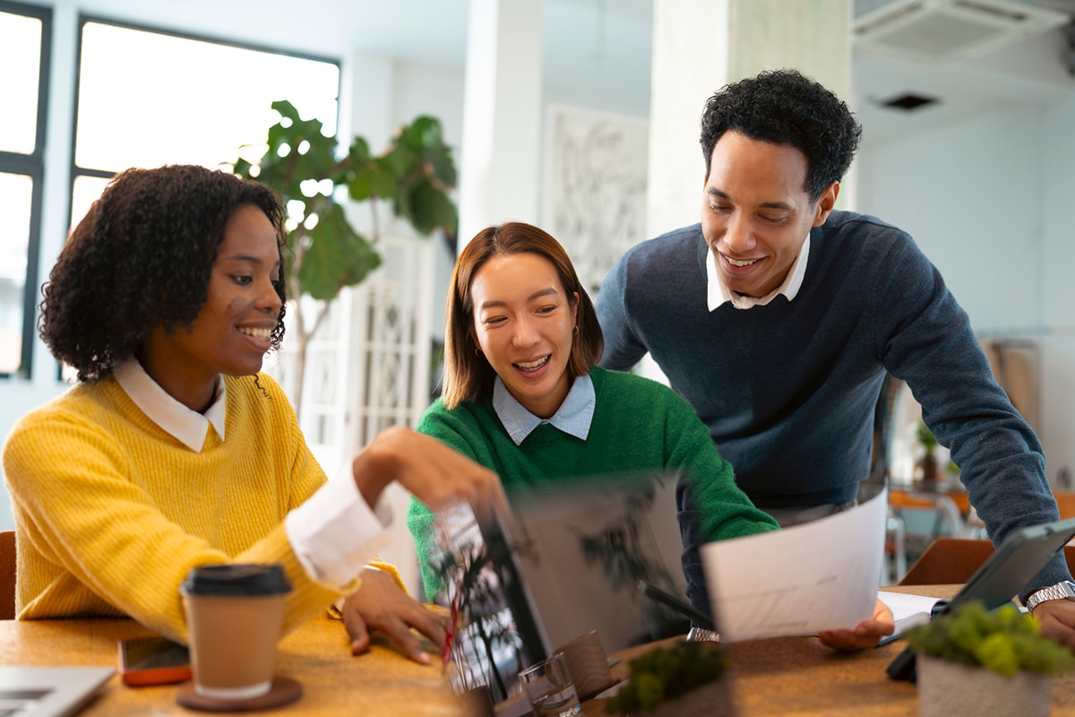 Live Webinar: New to Canada? Understanding Banking, Credit, and Managing Your Money in Canada